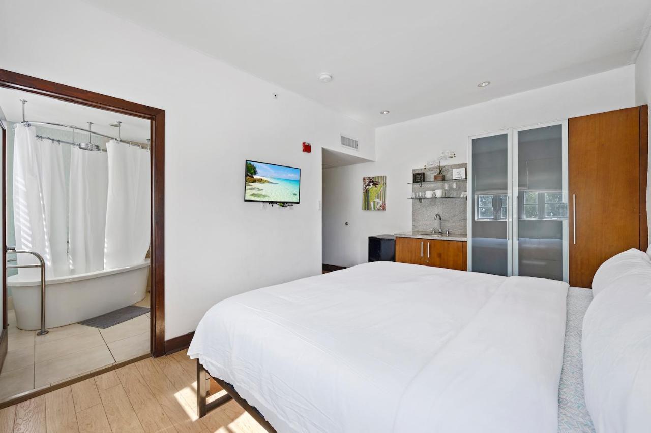 Ocean Drive Apartments With Rooftop Pool, South Beach, Miami Miami Beach Buitenkant foto